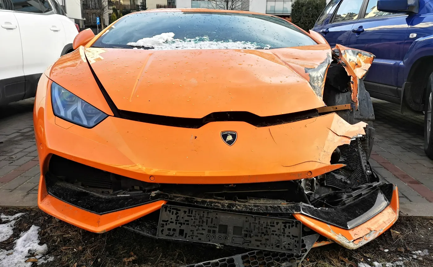 lamborghini-huracan-lp-6104-rozbite-w-wypadku-w-warszawie-37345932.jpg