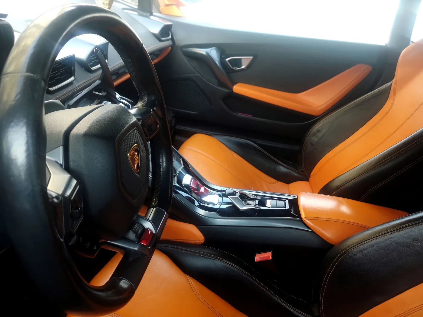 lamborghini-huracan-lp-6104-rozbite-w-wypadku-w-warszawie-37345922.jpg