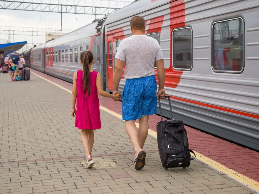 Bezpieczeństwo dzieci na obozach i koloniach: Oto, jak zweryfikować kwalifikacje opiekunów