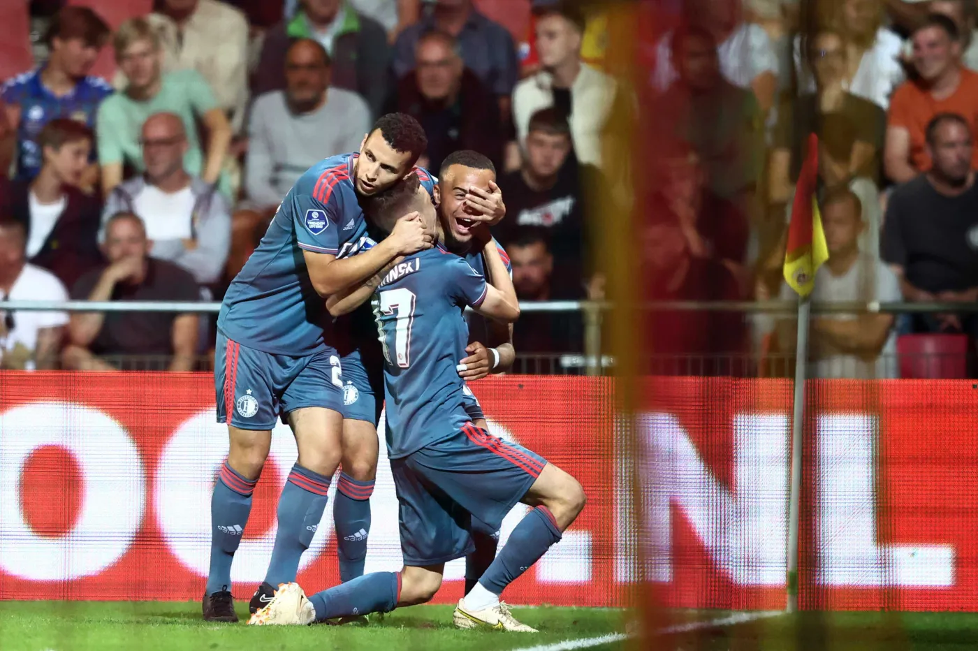 Piękny gol Szymańskiego. Reprezentant Polski zaliczył też asystę [WIDEO]