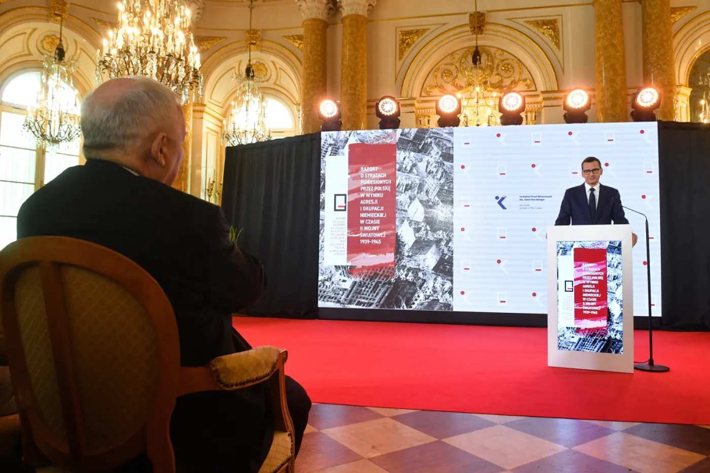 Co dalej z Węgrami i Grupą Wyszehradzką? Morawiecki: Zamierzam podjąć próbę...