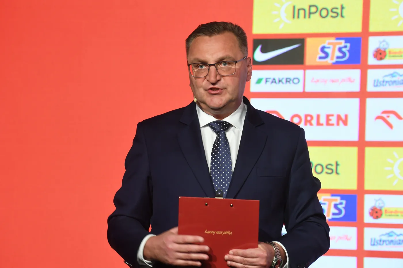 Michniewicz ogłosił kadrę na mundial w Katarze. Zobacz, kogo powołał