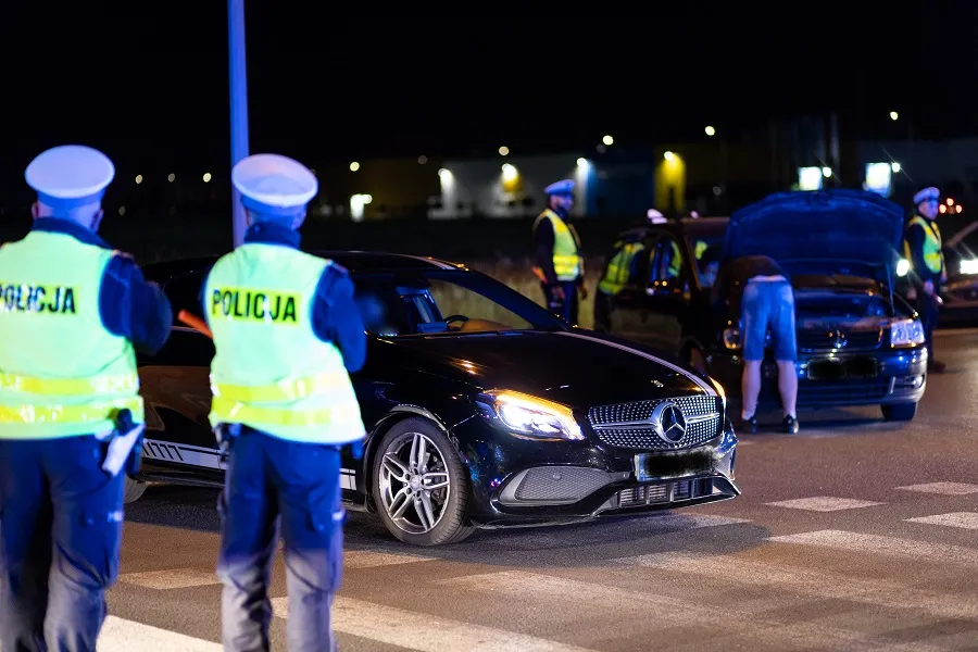 Nawet 8 lat więzienia grozi organizatorom nielegalnych wyścigów. Policja zatrzymała w Poznaniu 9 osób