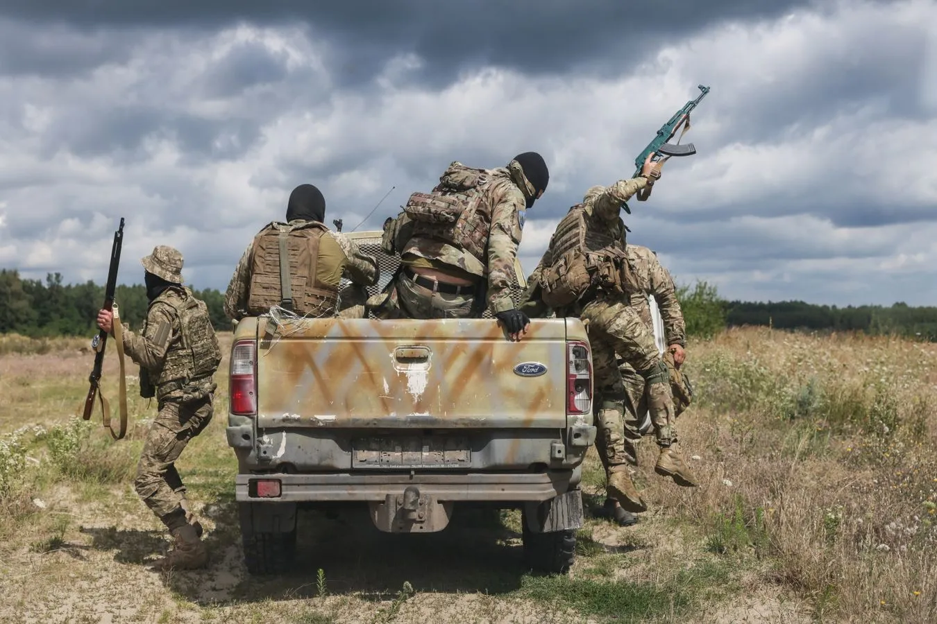 Żołnierze ukraińskiego 111. Batalionu Obrony Terytorialnej