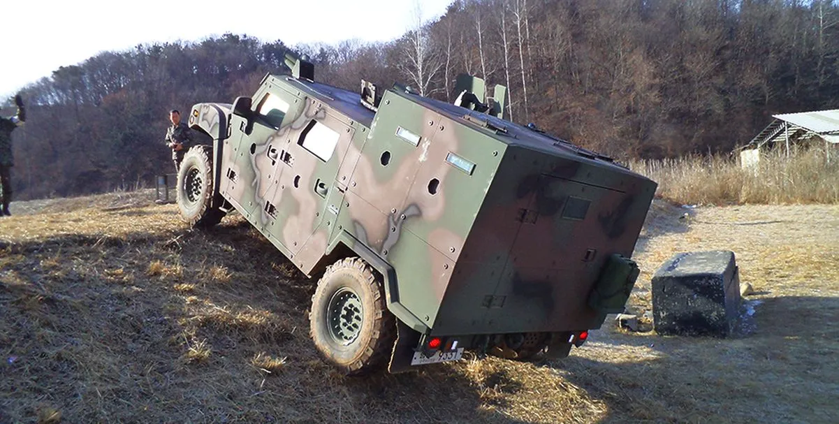 kia-dostarczy-nowe-pojazdy-4x4-dla-zwiadu-polskiej-armii-37890337.jpg