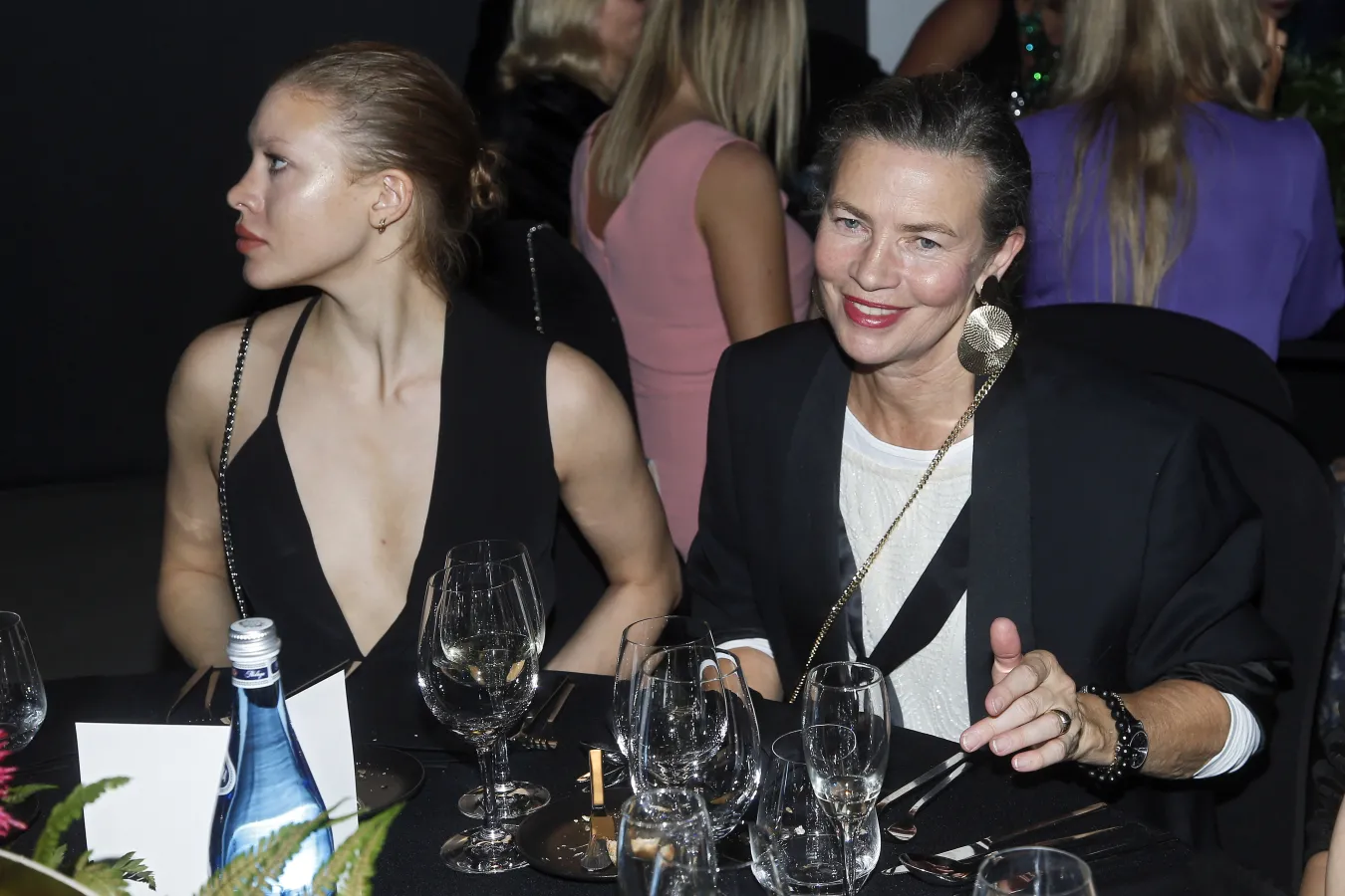 Córka Bogusława Lindy wycofała się z show-biznesu. Lidia Popiel zdradziła powód