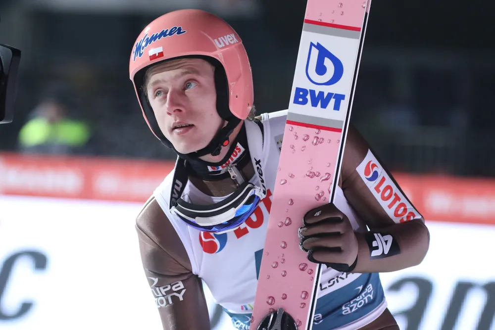 Przestronne, klimatyczne wnętrza i obłędny widok. Tak mieszkają Marta i Dawid Kubaccy [FOTO]