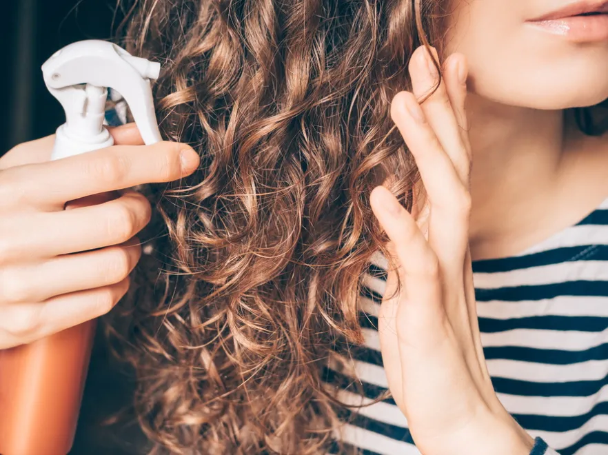 Gęstość kości ma związek z kolorem włosów