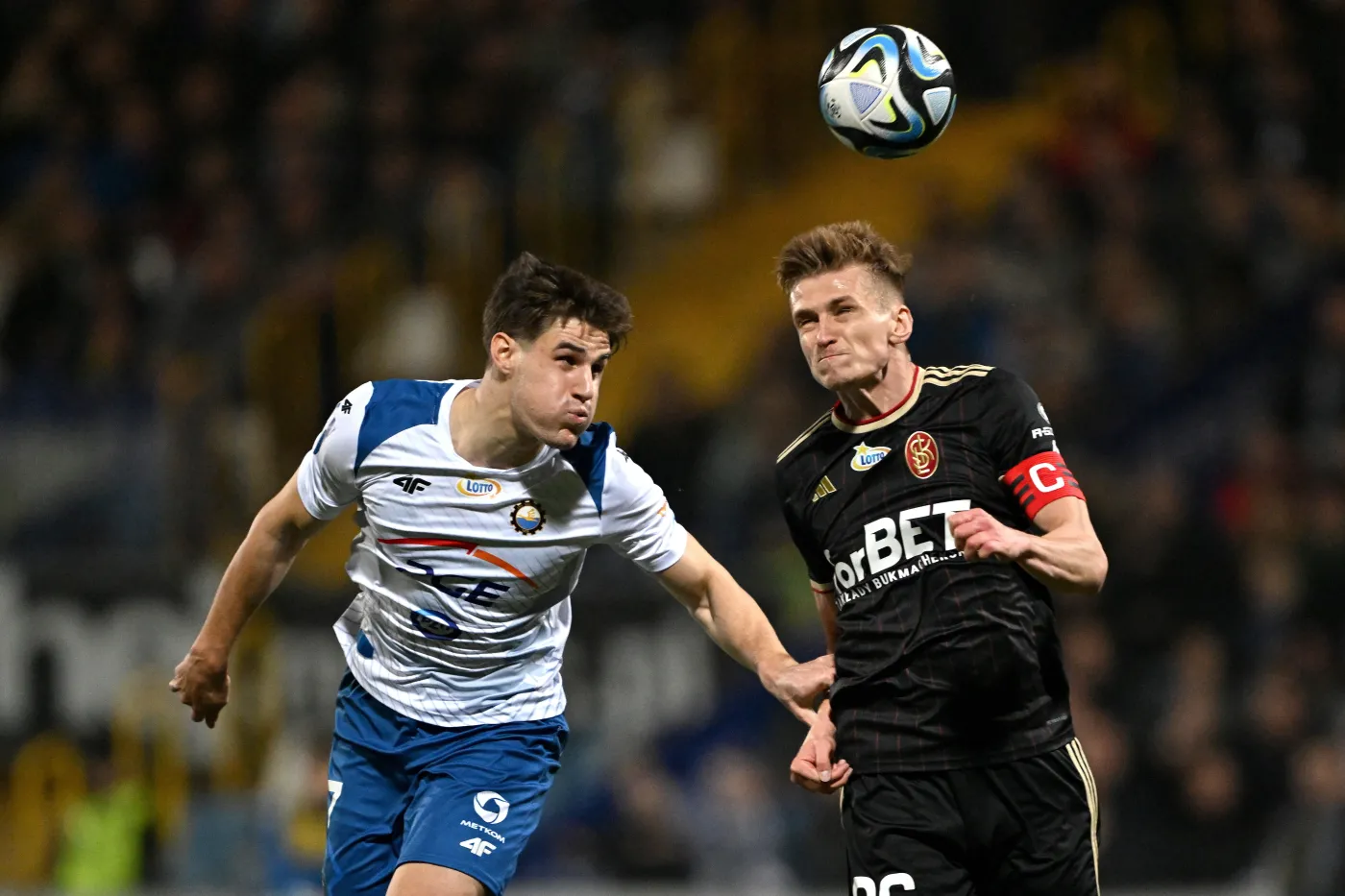 ŁKS dwa razy umieścił piłkę w bramce Stali, ale przegrał w Mielcu 0:1 [WIDEO]
