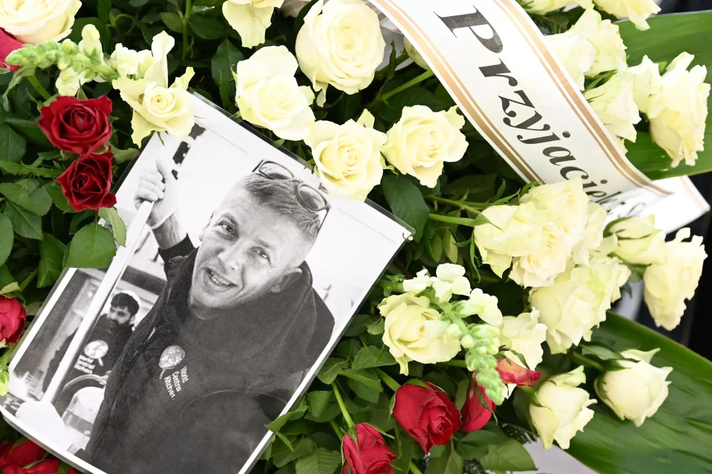 Pogrzeb Damiana Sobola. Polski wolontariusz został zabity w ataku IDF na konwój humanitarny