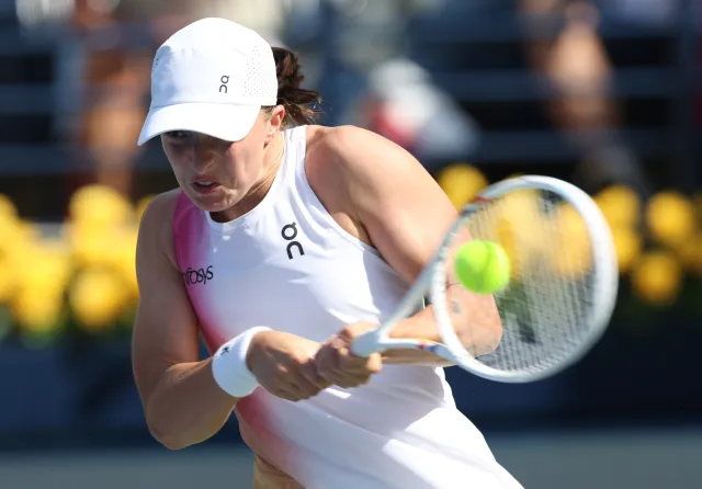 Iga Świątek o półfinał turnieju w Dubaju zagra z 17-letnią Rosjanką