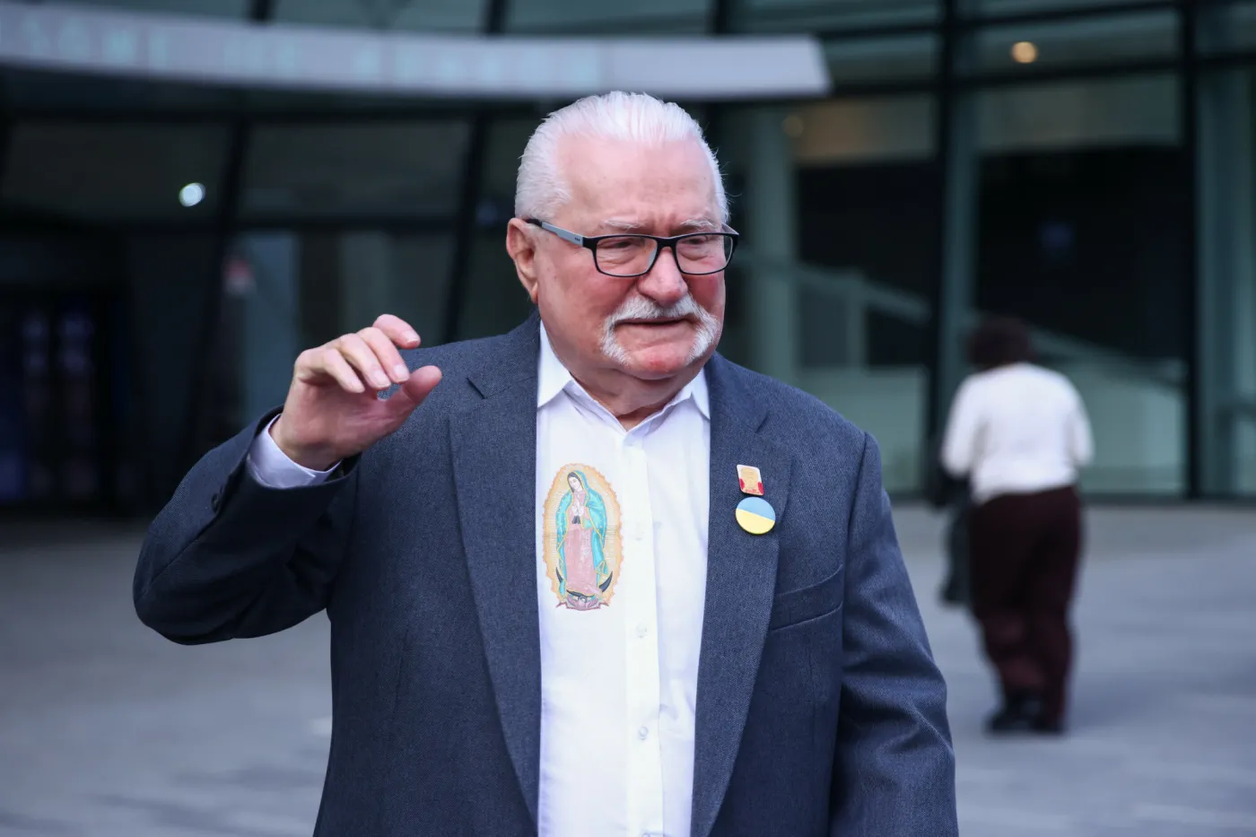 Ciało Sławomira Wałęsy, syna Lecha Wałęsy, zostało odnalezione 30 kwietnia w jego mieszkaniu w Toruniu