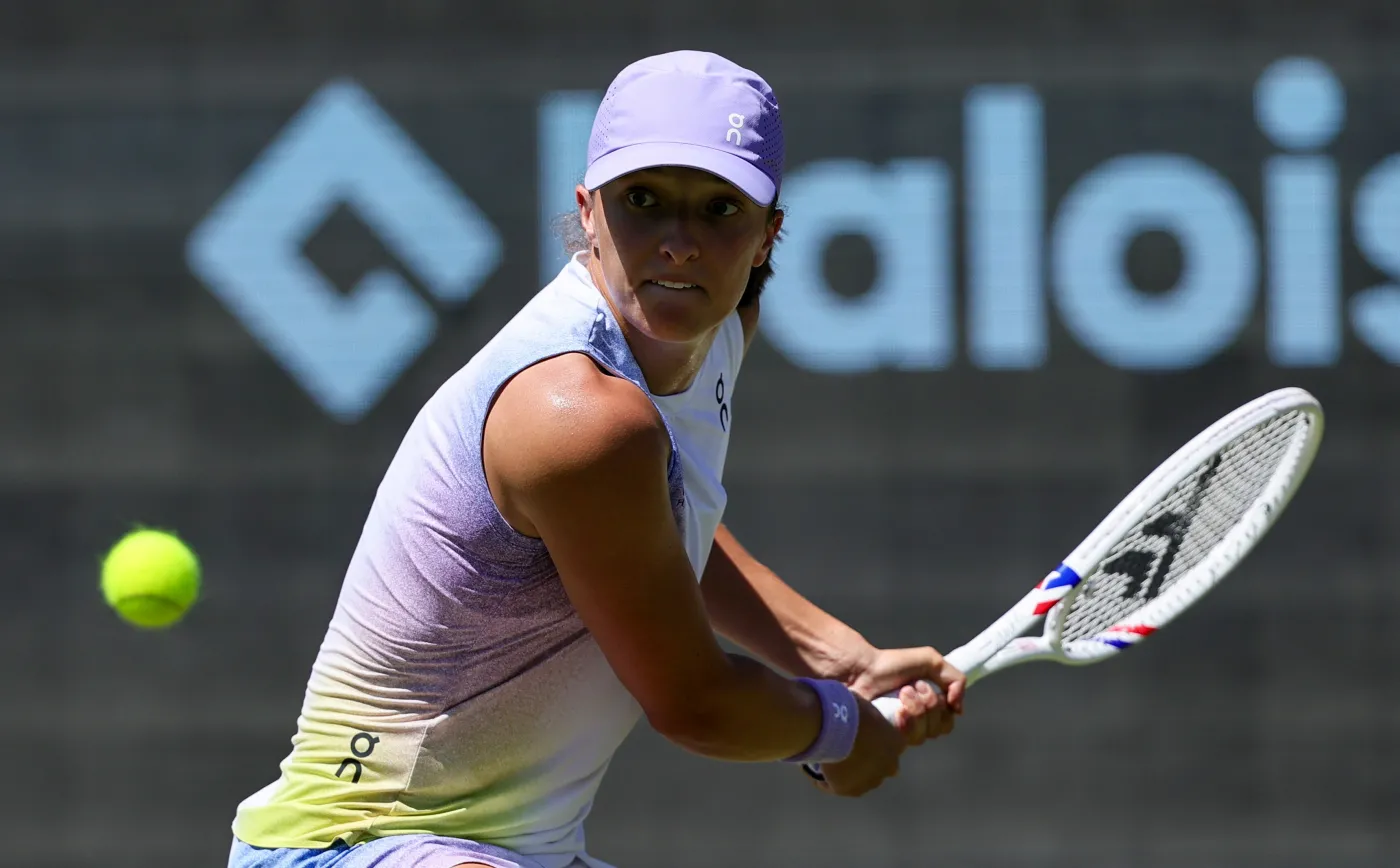 Iga Świątek w 2. rundzie Wimbledonu. Rosjanka tylko w pierwszym secie dotrzymywała jej kroku