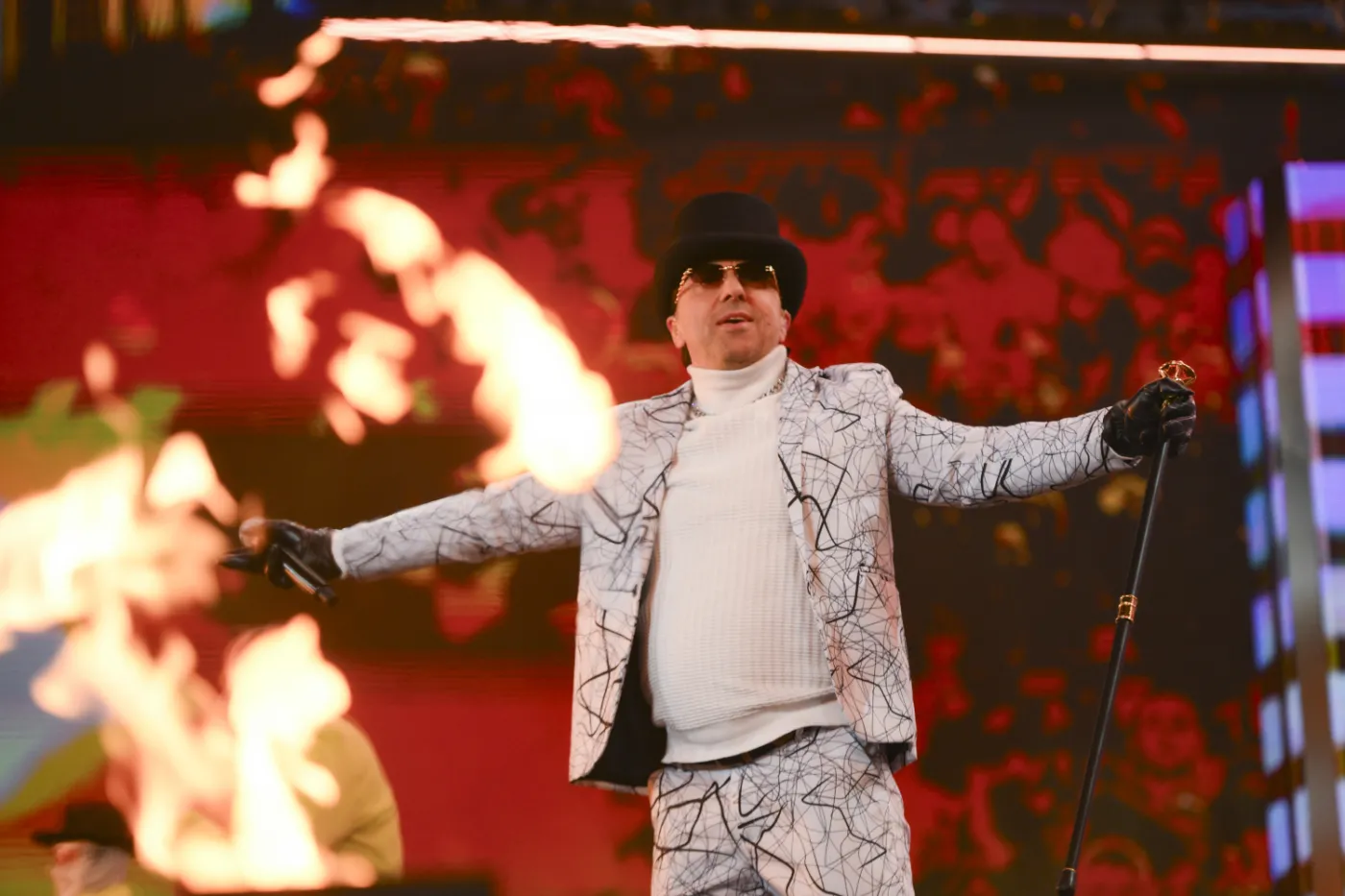 Gwiazdor disco polo przyznał się do zdrady. "Płakała, przeżywała"