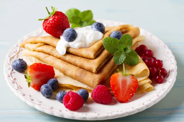 Ten dodatek sprawi, że naleśniki będą miękkie i puszyste. Sekretny trik babci