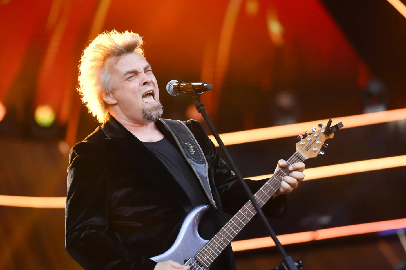 Syn Krzysztofa Cugowskiego o relacji z ojcem. "Często go nie było"