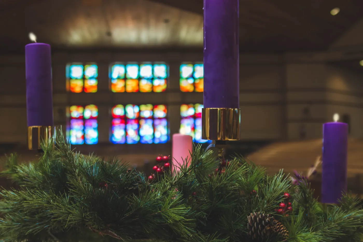 Rozpoczyna się ważny czas w Kościele katolickim. Wierni czekają w skupieniu