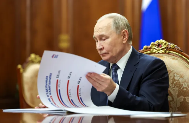 W Rosji uznano go za zdrajcę. Reżim Władimira Putina w akcie zemsty odebrał mu wszystkie tytuły