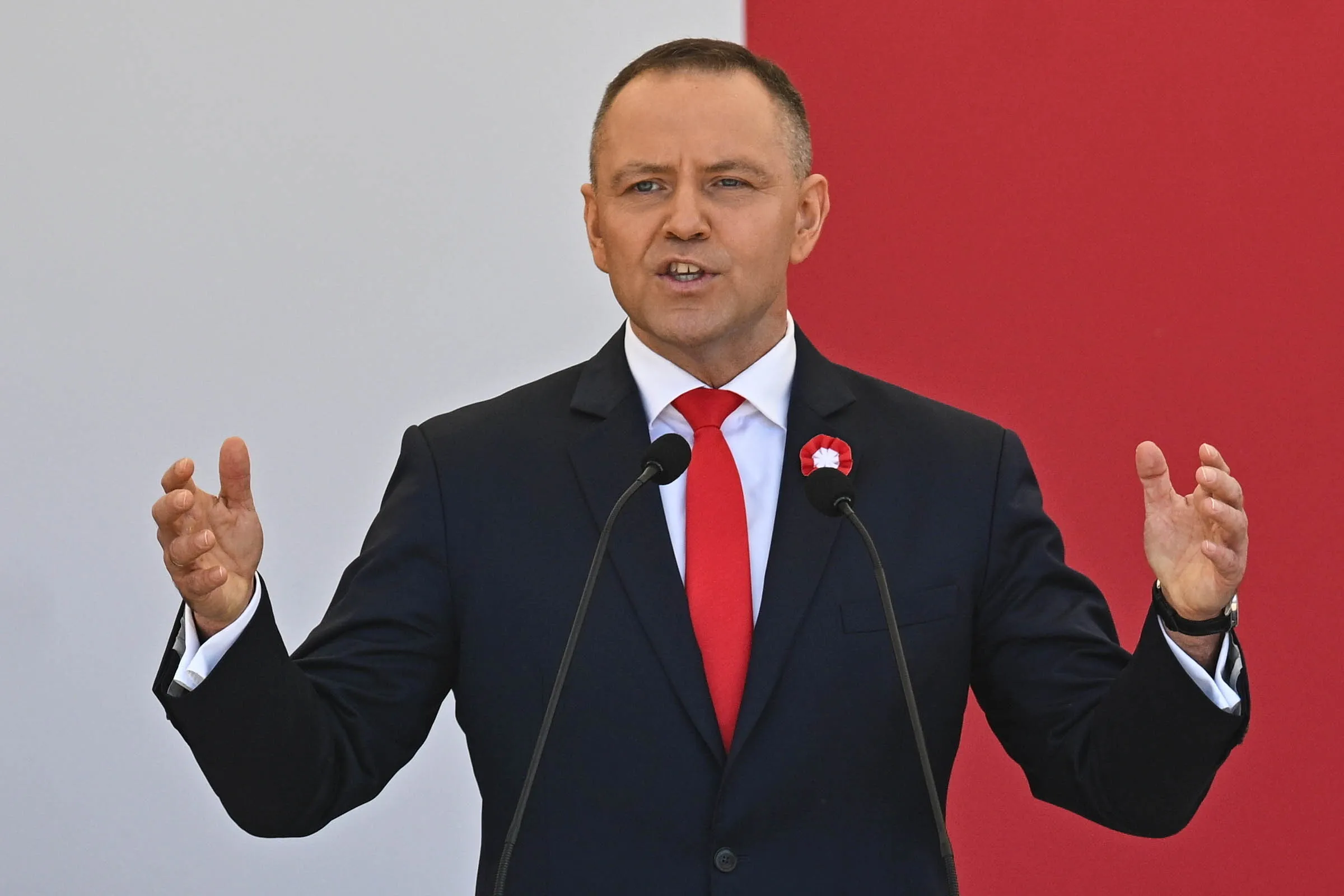 Prezydent: konflikt polityczny poszedł za daleko. "Potrzebna konstytucja nowej generacji"