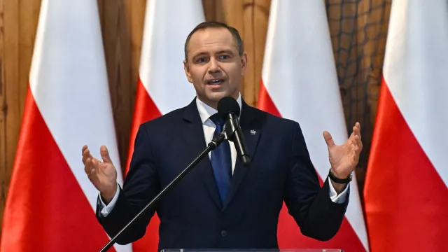 Mija rok od wyboru Karola Nawrockiego na prezydenta. Polacy podzieleni w ocenach [SONDAŻ]