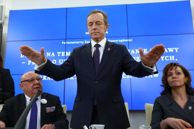 Ruszył parlamentarny zespół obrony praworządności. Grodzki: Za tę operację odpowiada chirurg