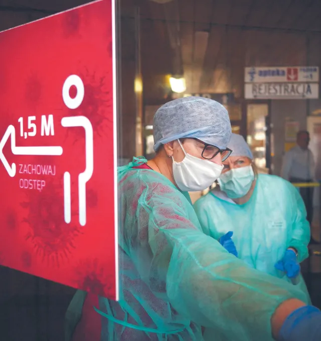 Sejm: Nie będzie cotygodniowych badań pracowników służby zdrowia i handlu