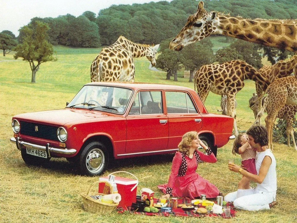 8179794-advertising-posters-of-soviet-cars-in-different-countries-12.jpg