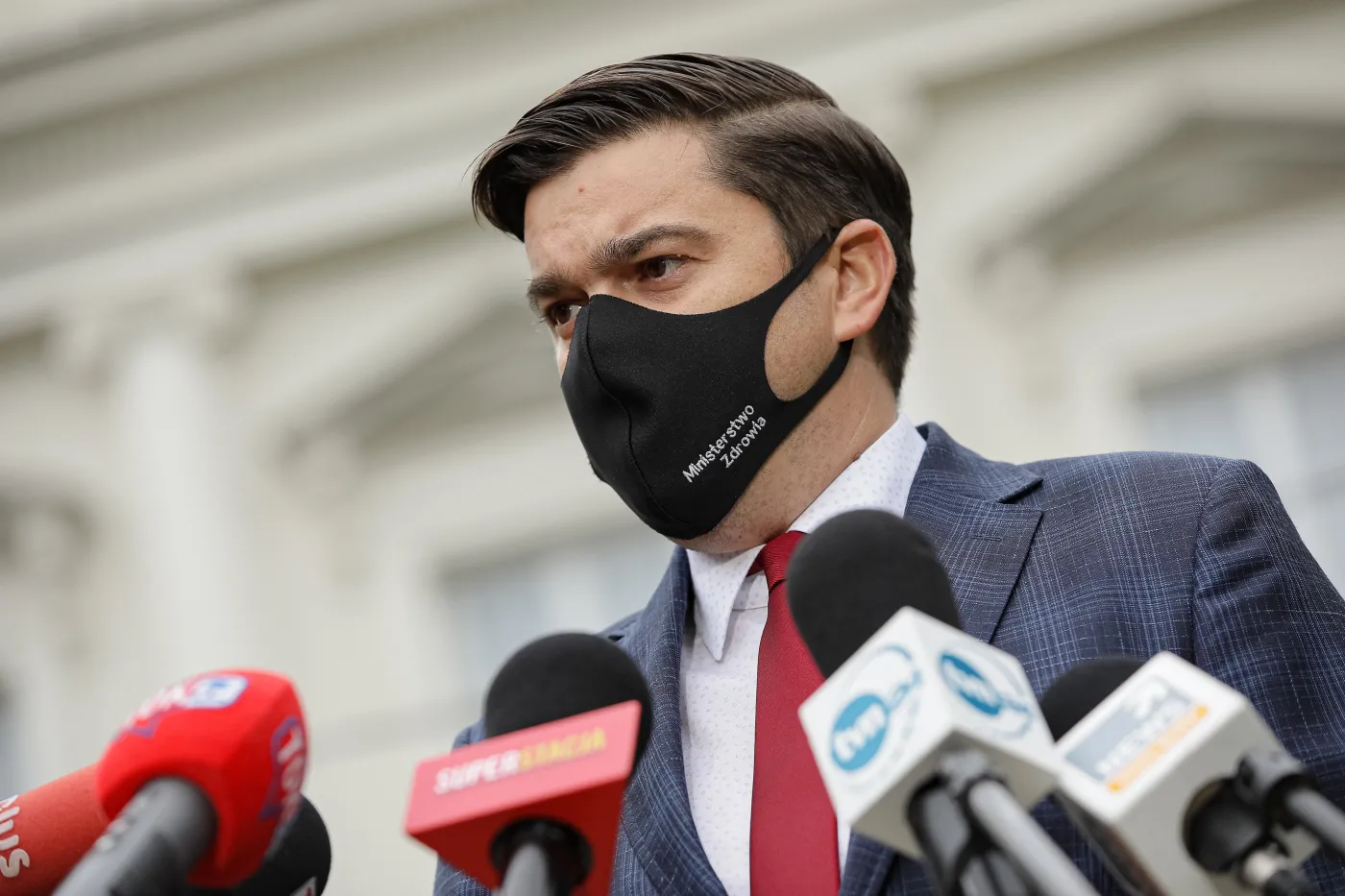 Rzecznik MZ: W Polsce nie ma potwierdzonego przypadku brazylijskiego wariantu koronawirusa