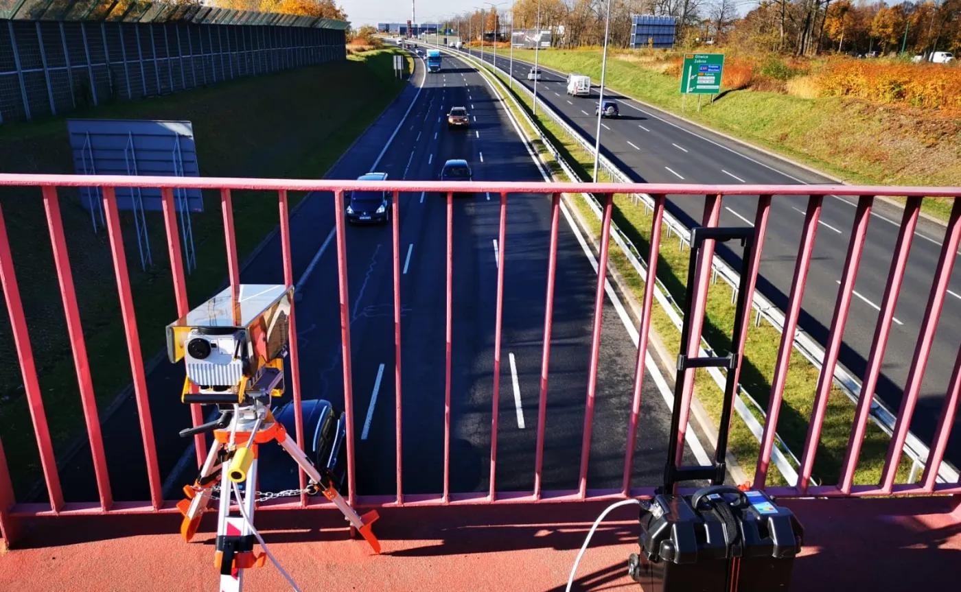 fotorapid-pro-nowy-fotoradar-produkcji-polskiej-firmy-zurad-37284653.png