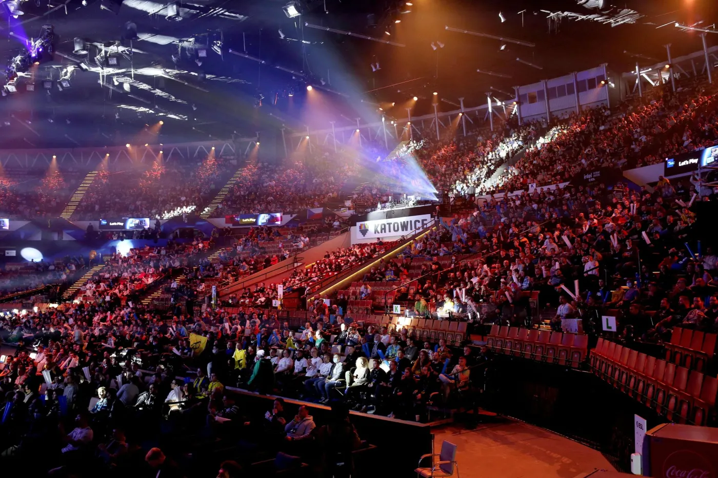 Wielki finał Intel Extreme Masters w Katowicach. Publiczność wróciła do Spodka po pandemii