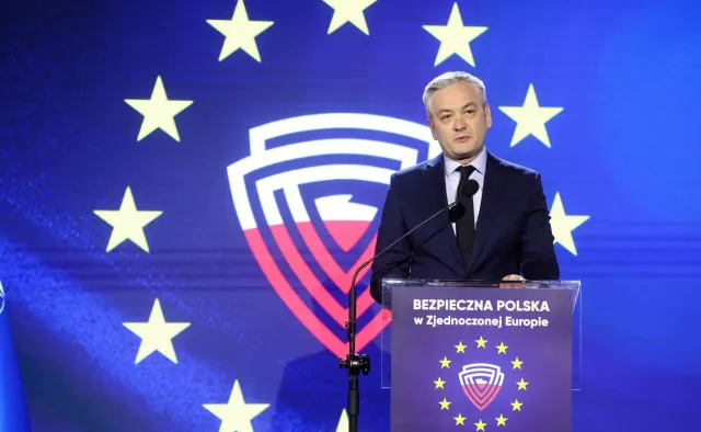 Polska w prokuraturze europejskiej? Biedroń do Ziobry: Jeśli Pan jest uczciwy...