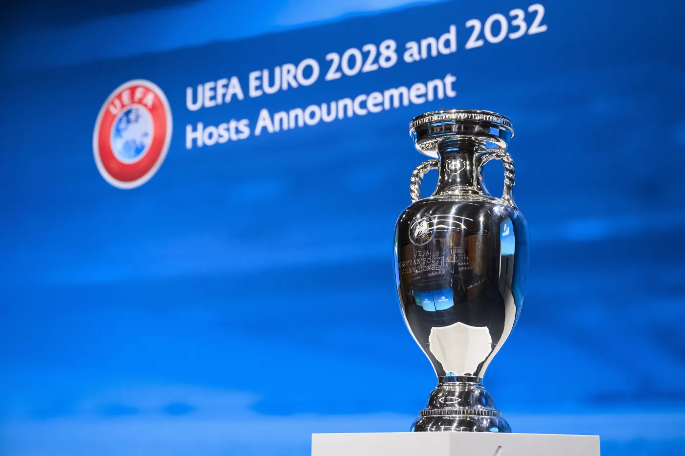 Oficjalnie! Euro 2028 na Wyspach Brytyjskich, ME 2032 we Włoszech i Turcji