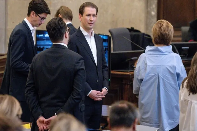 Ta afera doprowadziła do upadku rządu Austrii. Były kanclerz przed sądem