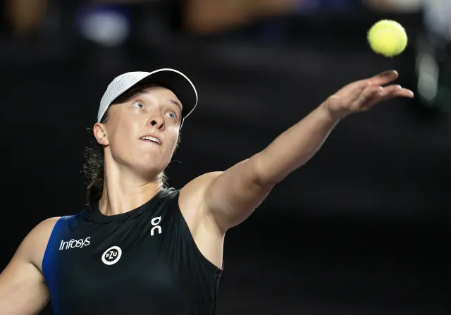 Nowy system ochrony tenisistów. Realna obrona czy izolacja od fanów?