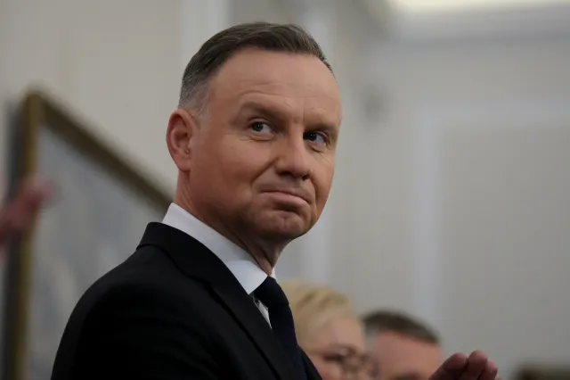 Prezydent Andrzej Duda złoży projekt z podwyżkami dla nauczycieli. Jest DATA