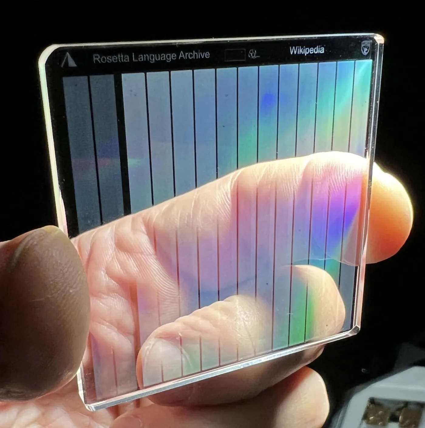 Szwajcarski bunkier i dysk kwarcowy. Czy to ochroni wiedzę ludzkości przed zagładą?