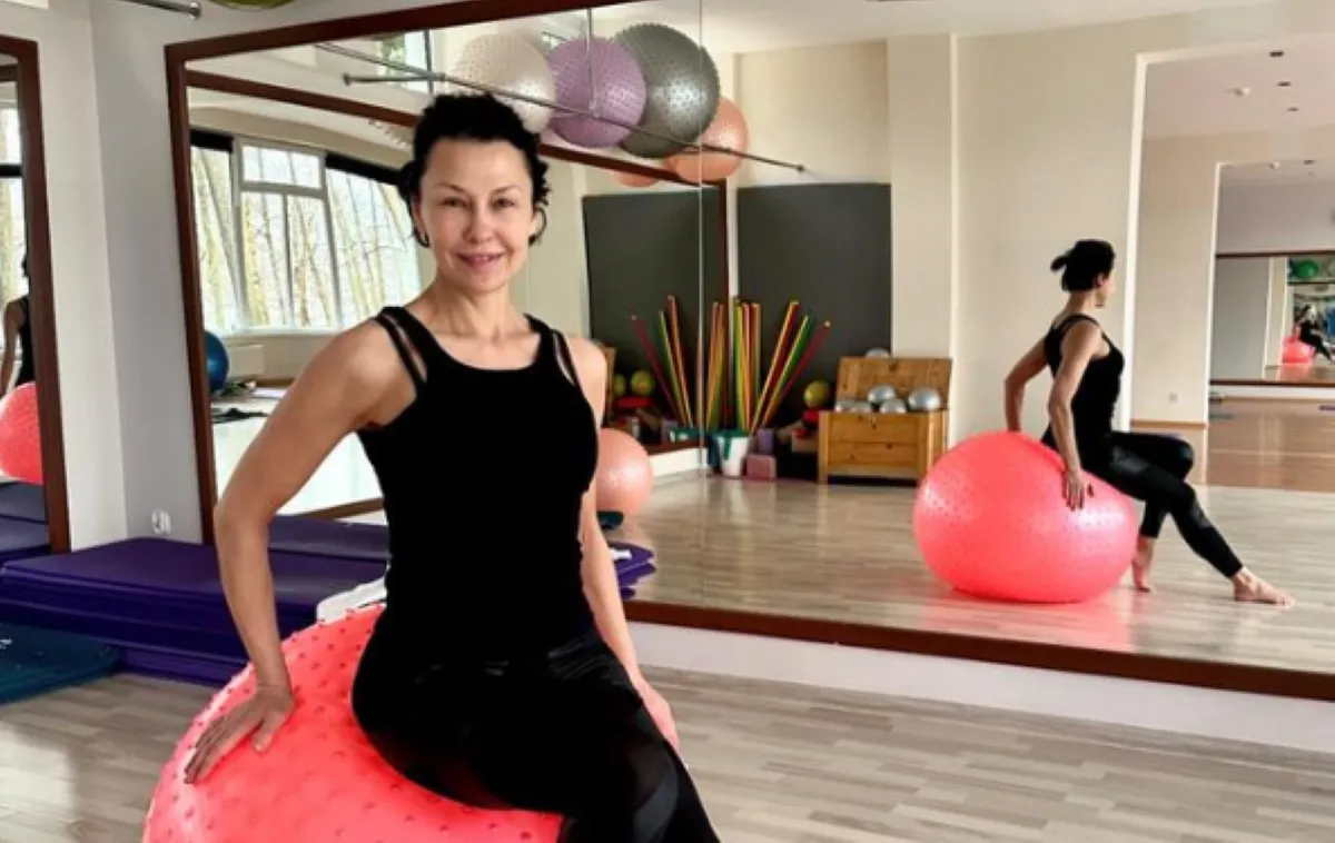 Anna Popek morsuje w luksusowych okolicznościach. "Siła wyobraźni" [WIDEO]