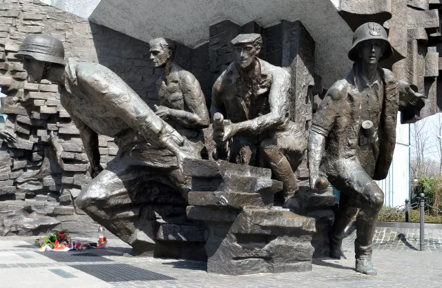 Rocznica Powstania Warszawskiego. Sprawdź swoją wiedzę!