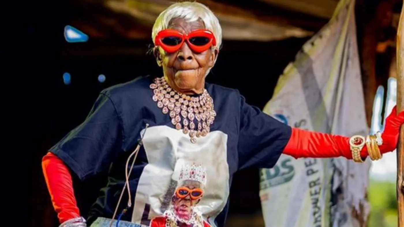 Babcia z Zambii podbija świat mody. Stała się internetową sensacją