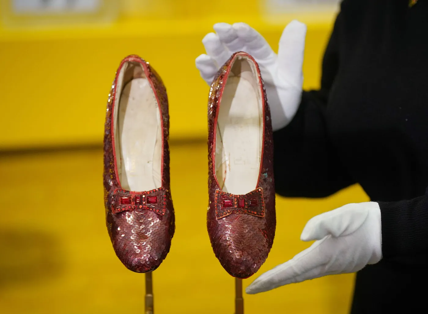 Buty noszone przez Judy Garland w filmie "Czarnoksiężnik z Oz"