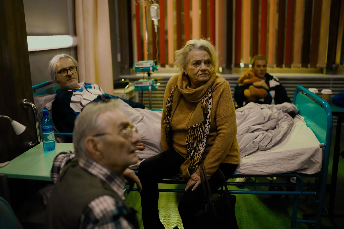 Jacek Poniedziałek, Jerzy Bończak i Anna Seniuk w serialu "Udar"