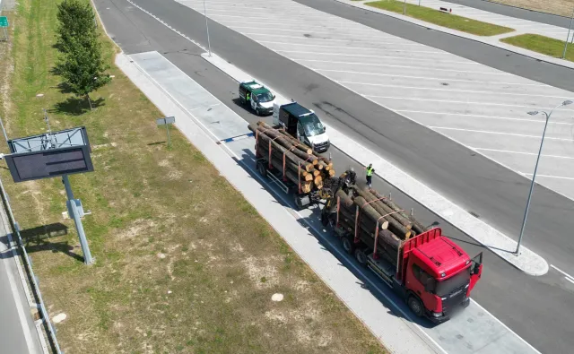 Patrol ITD upolował ciężarówkę na A4. Sprawdzili ładunek i oniemieli