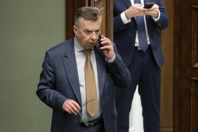 Wieczorek pod ostrzałem. PiS żąda odwołania ministra nauki