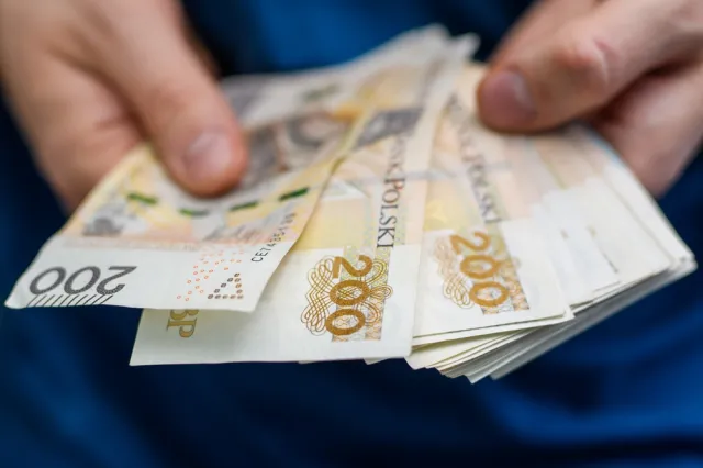 Tyle naprawdę zarabia się w Polsce. Nowe dane GUS zaskakują
