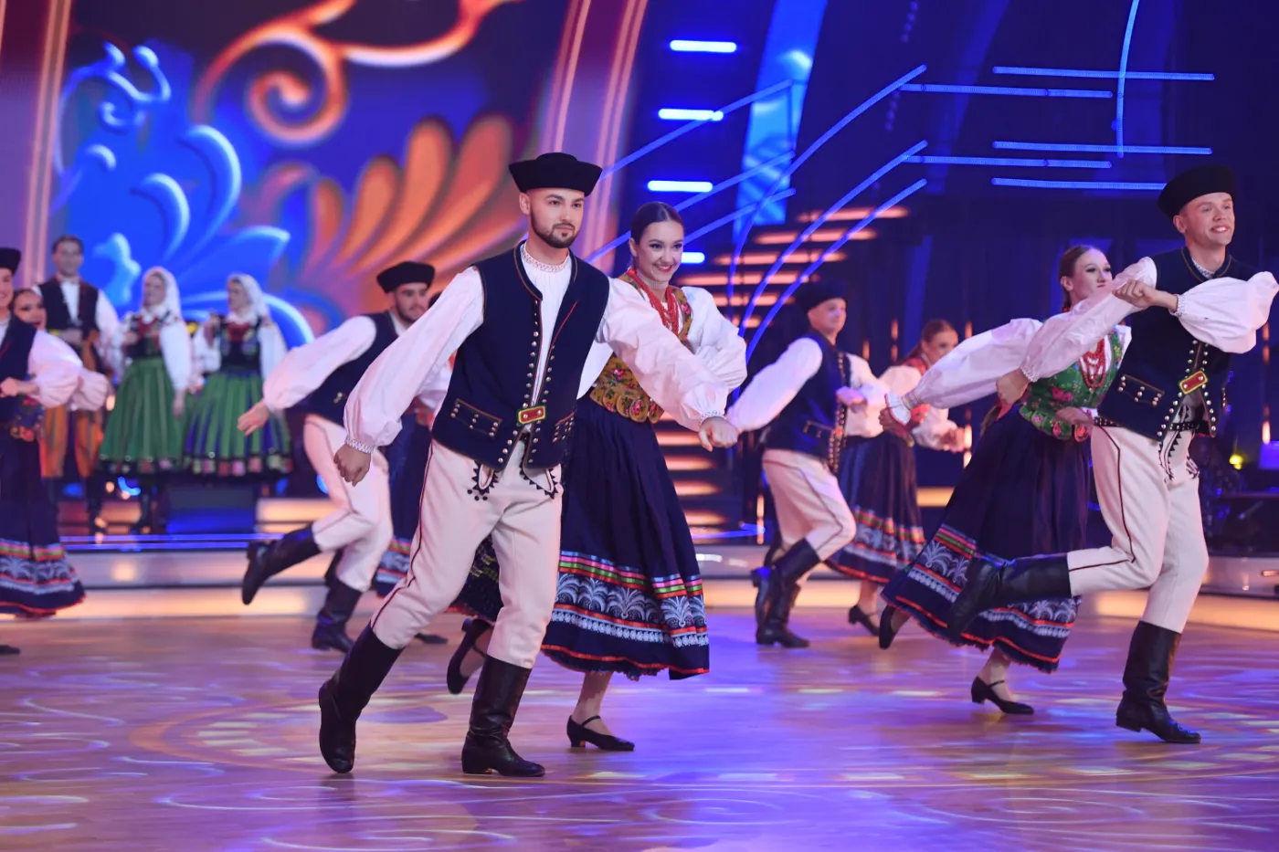 "Taniec z gwiazdami" - oni odpadli w ćwierćfinale, a byli faworytami. Znamy wyniki