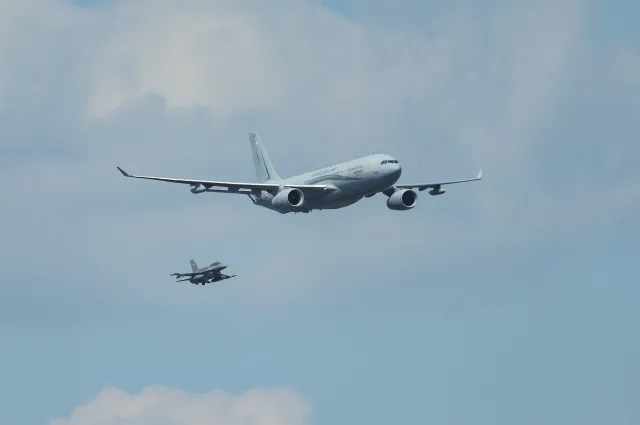 Wojsko na ulicach stolicy. Poważne utrudnienia w ruchu