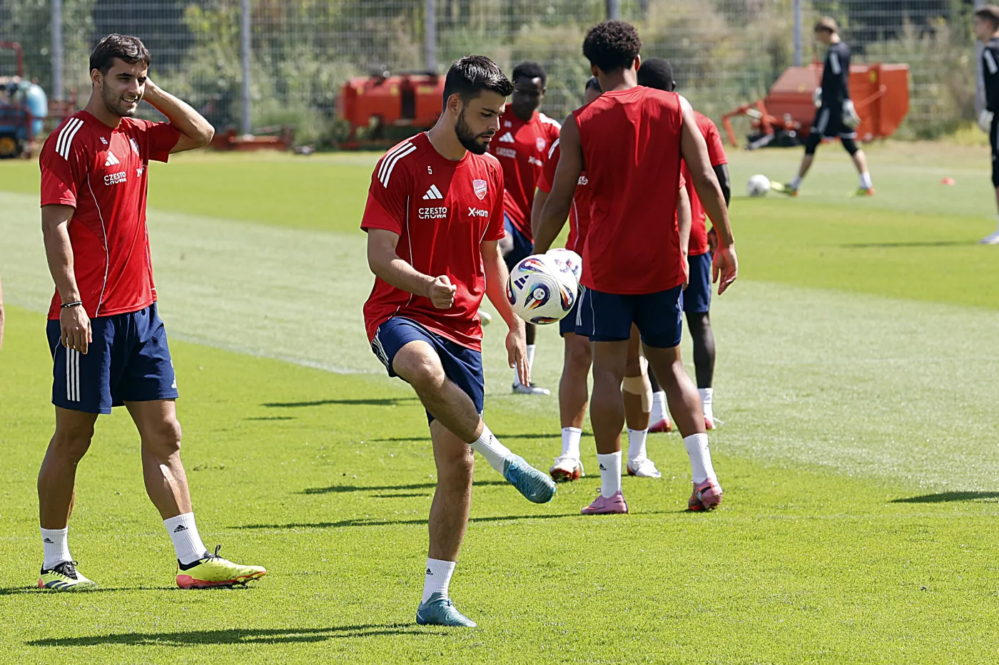 Izraelczycy wywiesili skandaliczny transparent. UEFA ukarała Raków Częstochowa