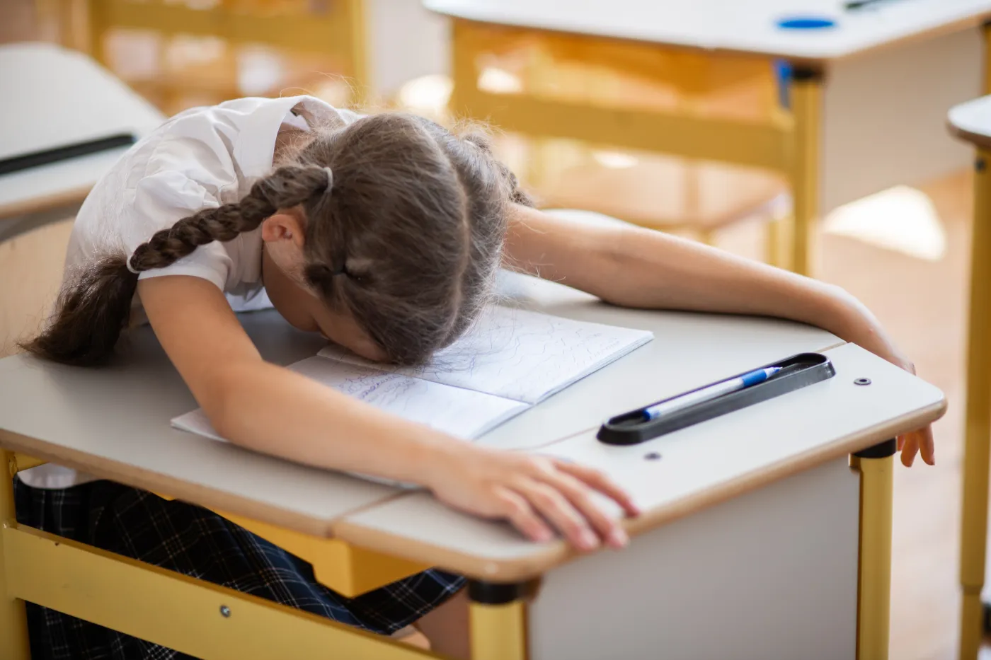 Ocena niedostateczna za brak podręcznika? Wyjaśniamy, czy to zgodne z przepisami