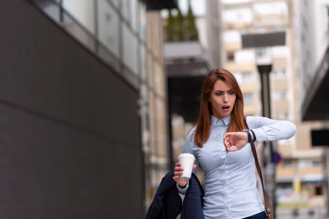 Czas przyspieszył od 2000 roku? Wyniki badań naukowców zaskakują