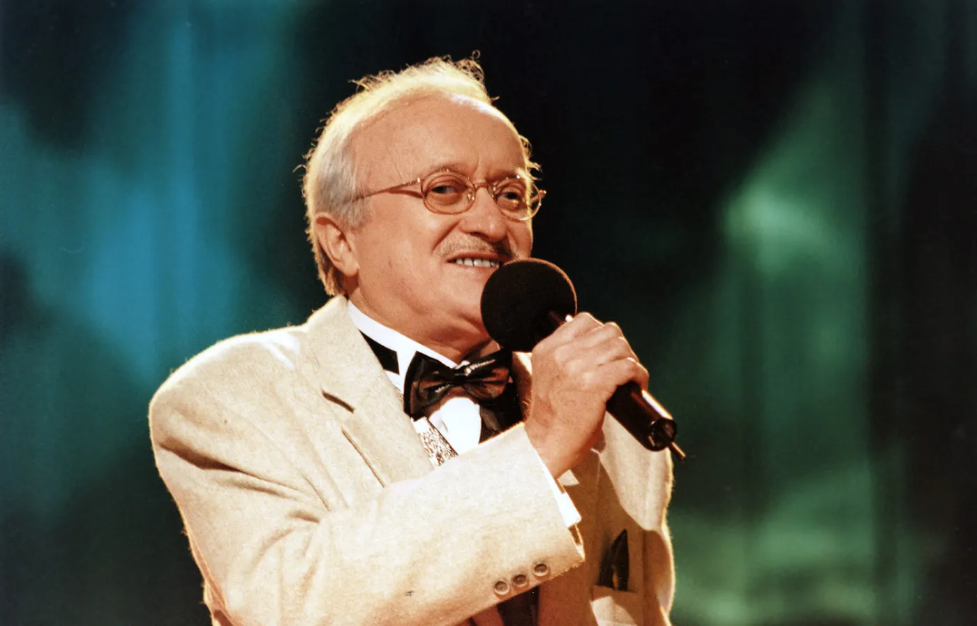 Jan Tadeusz Stanisławski, czyli profesor mniemanologii stosowanej. Tropił absurdy PRL